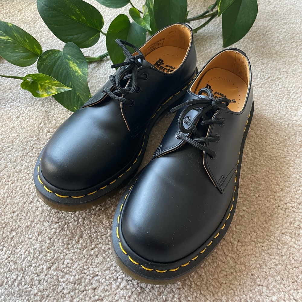 Dr Martens 1461 Smooth Black Leather Womens UK 4 US 6 EU 37